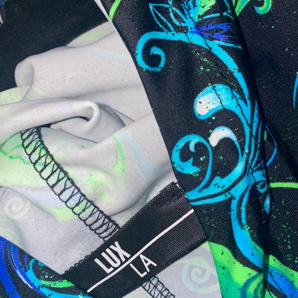 Cool retro bodysuit - Picture 5 of 5